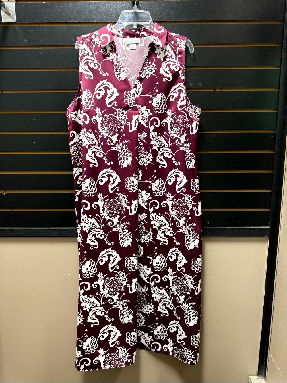 Liz Claiborne Wild Cherry Scroll Sleeveless Midi Dress XL